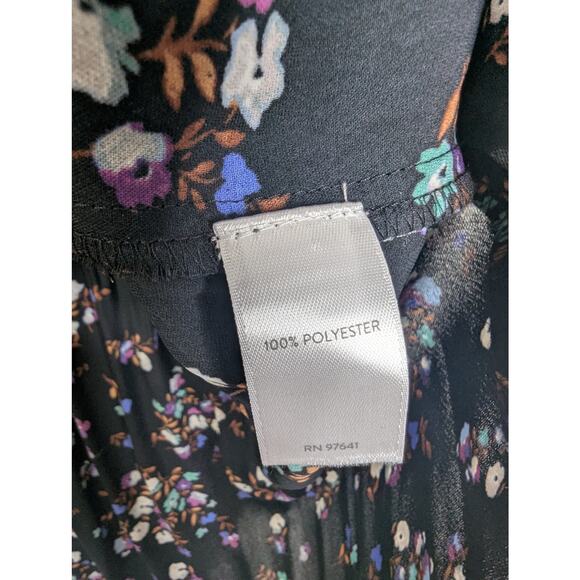 J. Jill Wearever Collection Floral Accordion Pleat Back Blouse - Picture 6 of 8